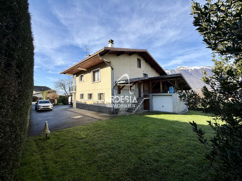 Maison - 115 m² - 7 pièces