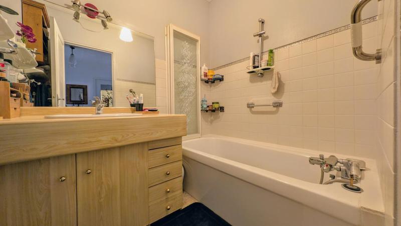 Appartement - 61 m² - 2 pièces