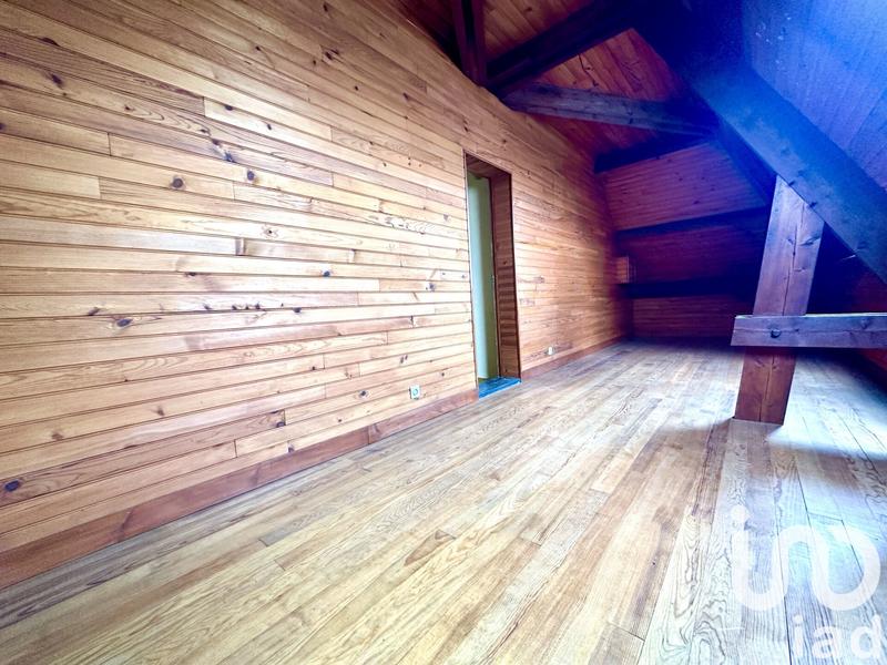 Maison - 166 m² - 10 pièces