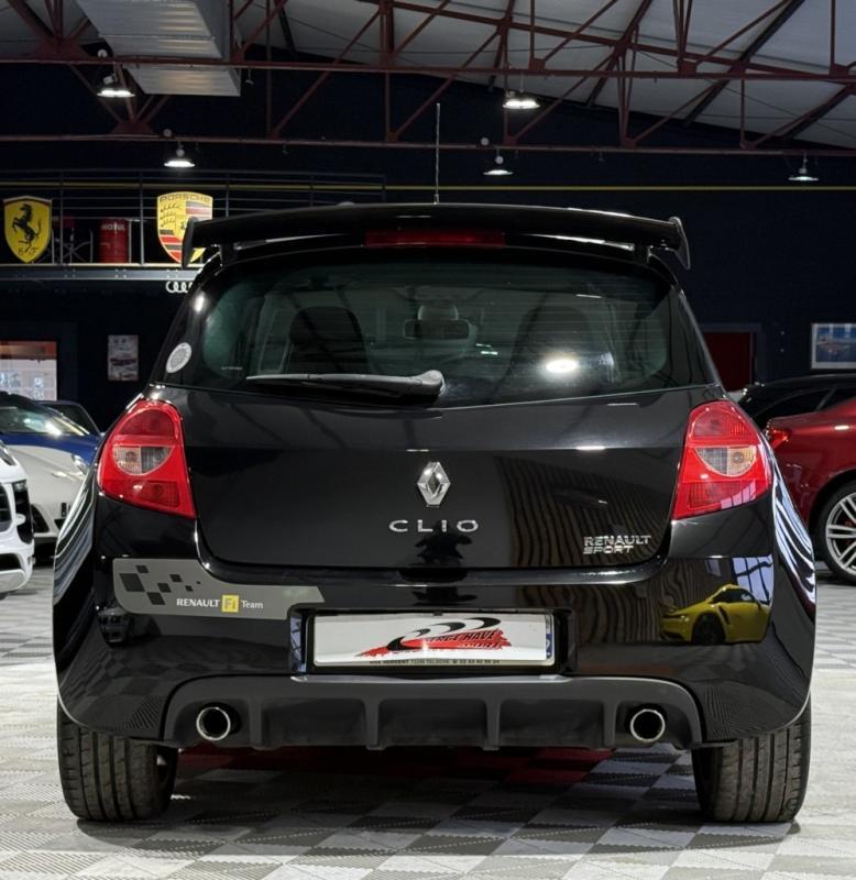 Renault Clio 2.0 16v 200ch Rs F1 Team R27 Bvm6