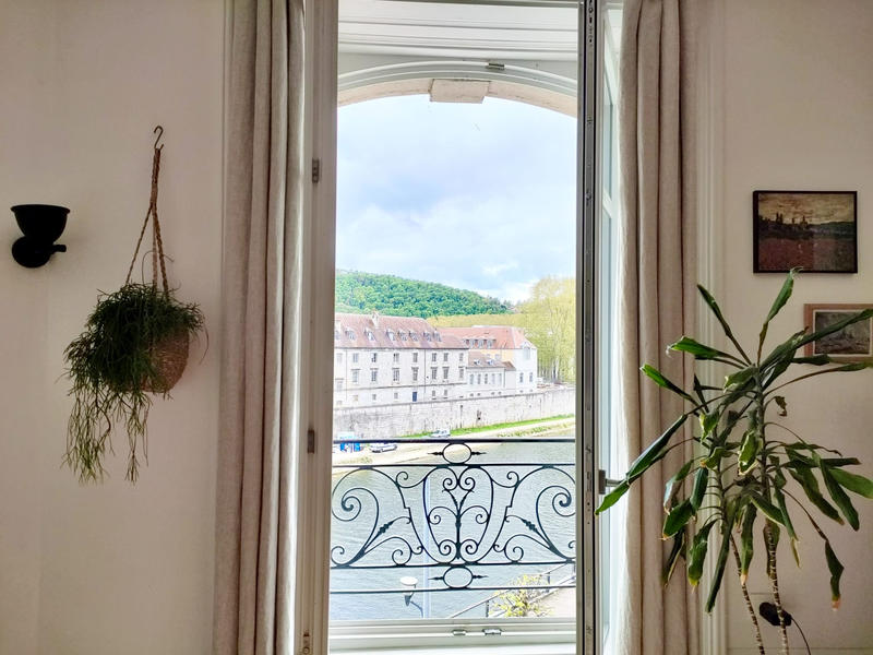 Appartement - 97 m² - 4 pièces