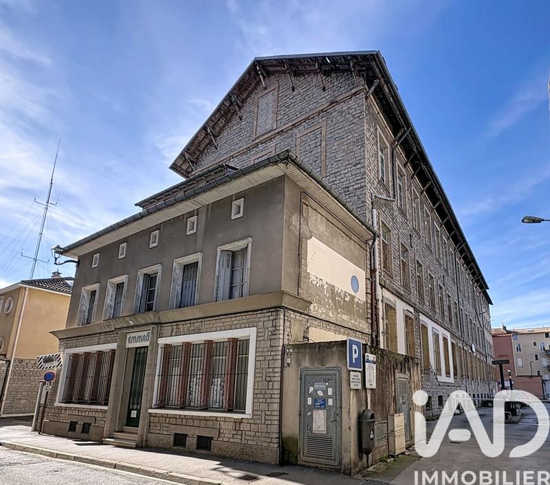 Immeuble - 2 600 m²