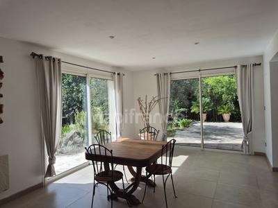 Maison - 173 m² - 5 pièces