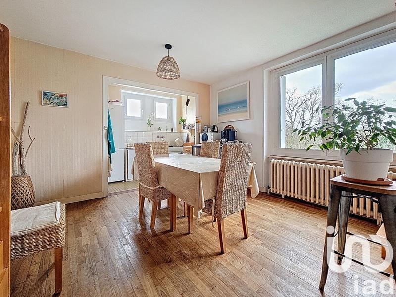 Maison - 84 m² - 6 pièces