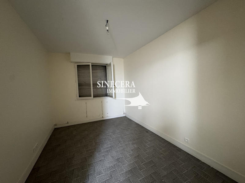 Immeuble - 1 087 m²