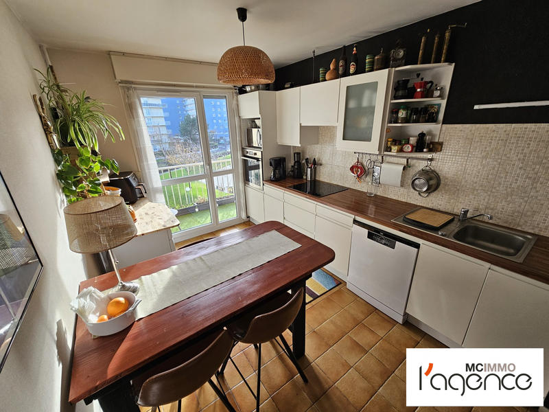 Appartement - 81 m² - 4 pièces