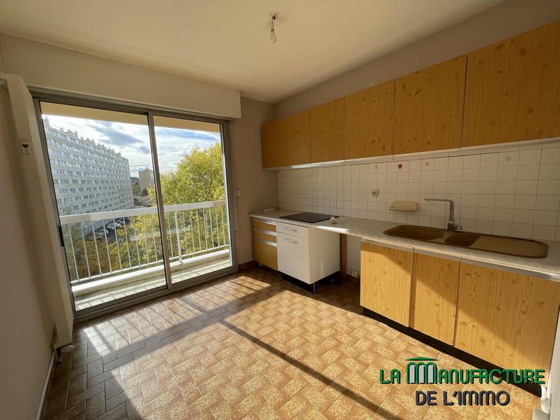Appartement - 106 m² - 5 pièces