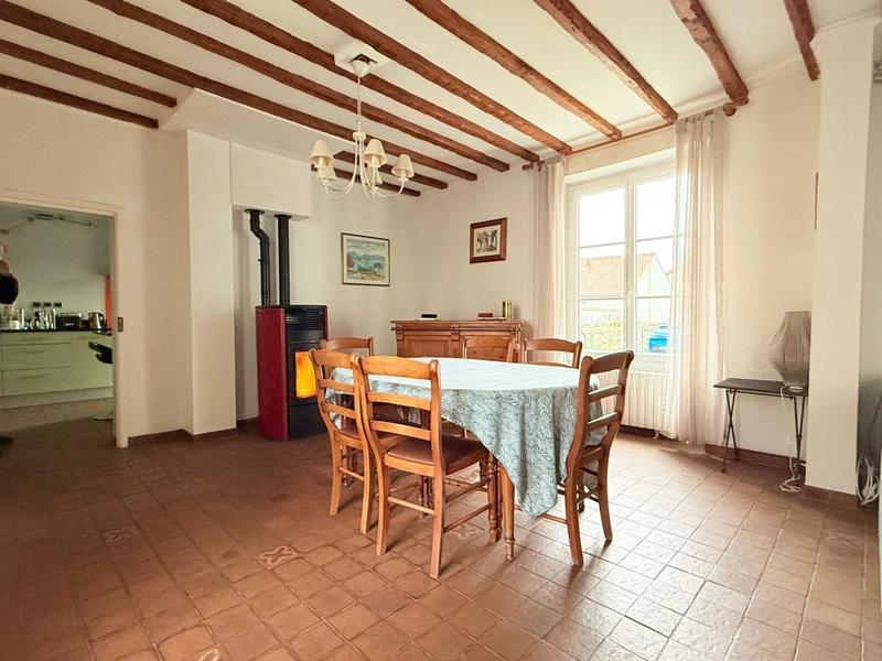 Maison - 147 m² - 5 pièces