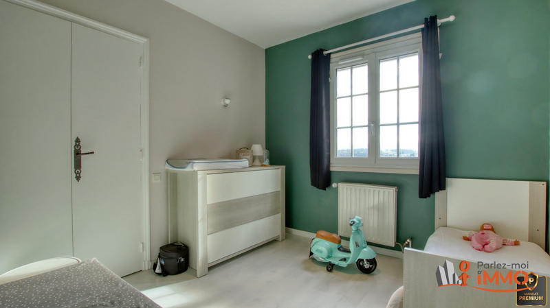 Maison - 185 m² - 7 pièces