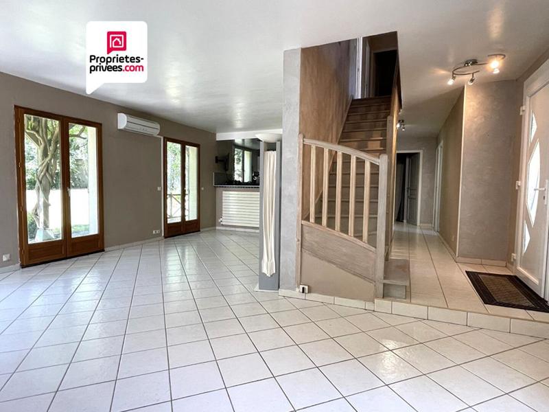 Maison - 164 m² - 6 pièces