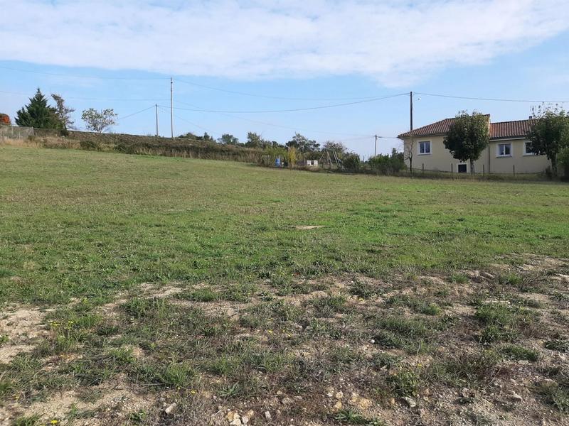 Terrain constructible - 1 177 m²