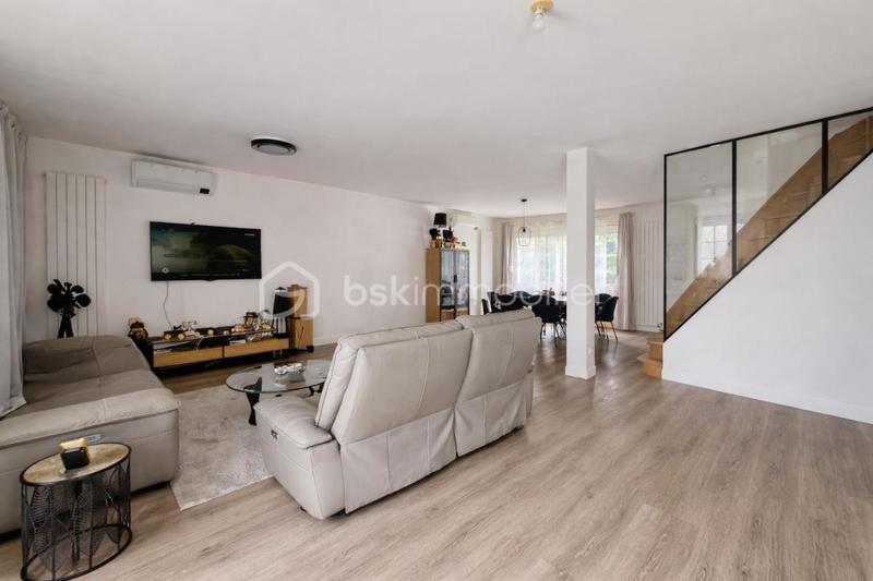 Maison - 125 m² - 6 pièces