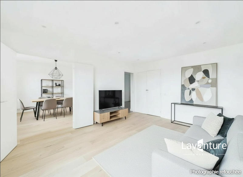 Appartement - 81 m² - 5 pièces