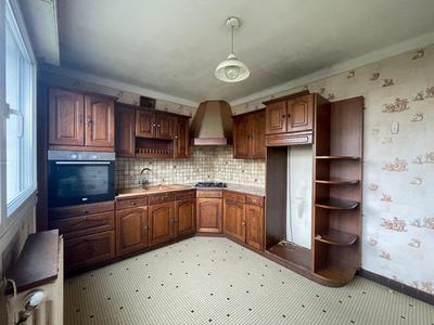 Maison - 95 m² - 4 pièces