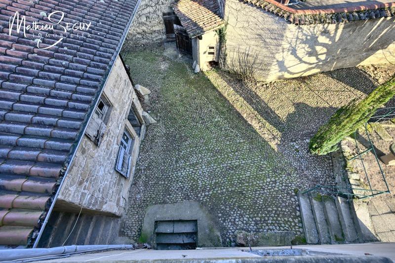 Maison - 162 m² - 8 pièces