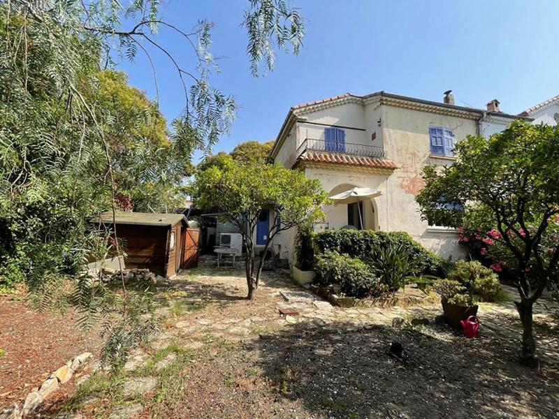 Maison - 104 m² - 3 pièces