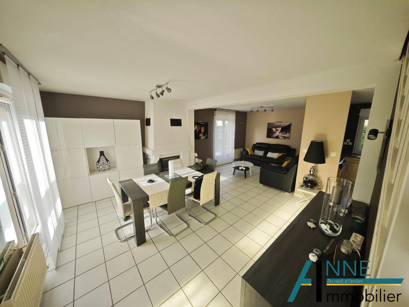 Maison - 101 m² - 4 pièces