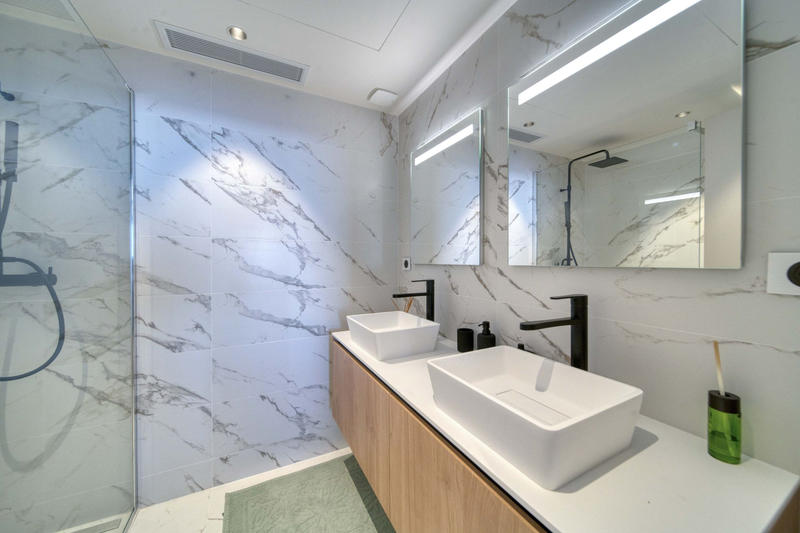 Appartement - 140 m² - 4 pièces