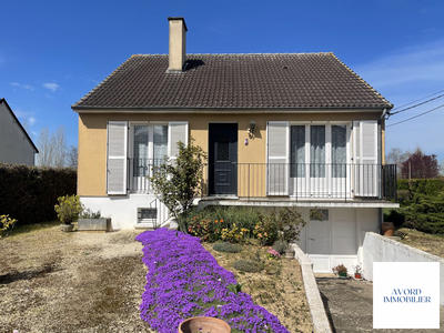 Maison - 80 m² - 5 pièces