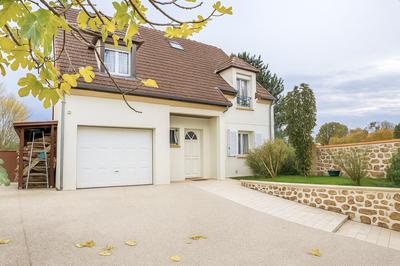 Maison - 166 m² - 7 pièces