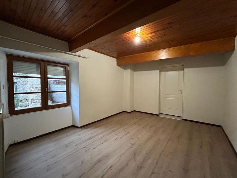 Corps de ferme - 107 m² - 3 pièces