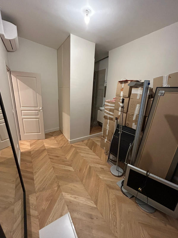 Appartement - 124 m² - 6 pièces