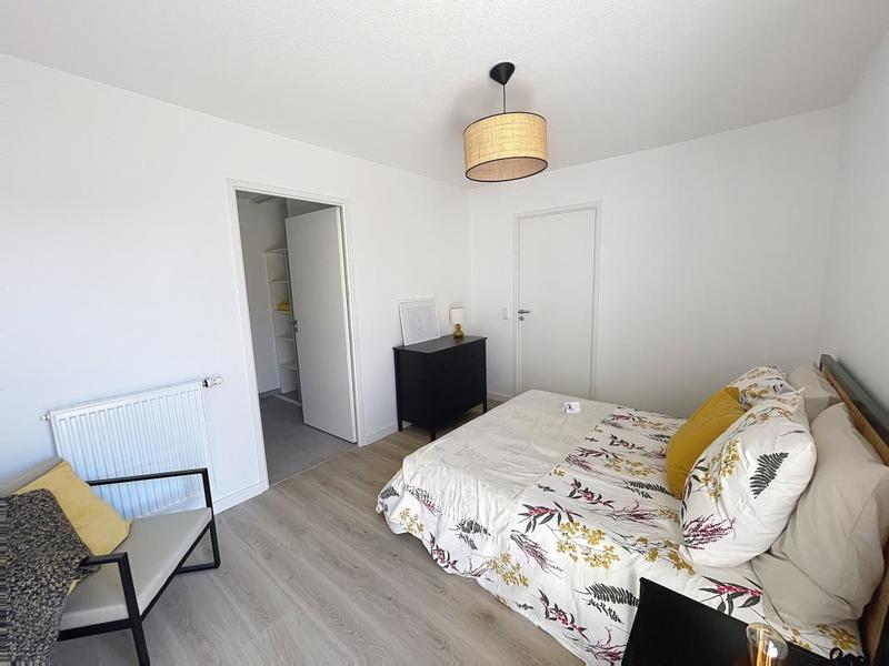 Appartement - 82 m² - 4 pièces