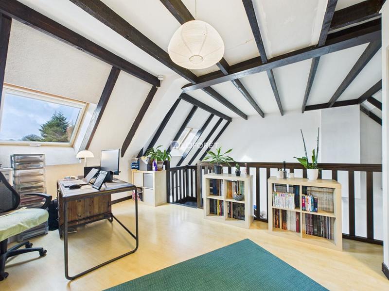 Maison - 148 m² - 7 pièces