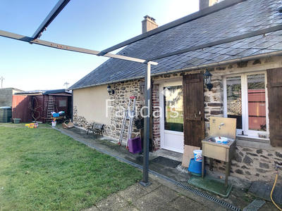 Maison - 97 m² - 5 pièces