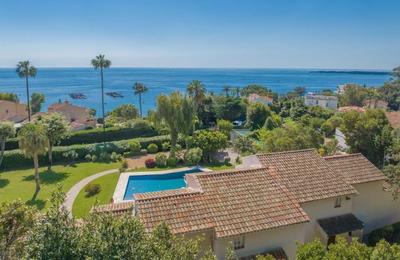 Villa - 175 m² - 6 pièces