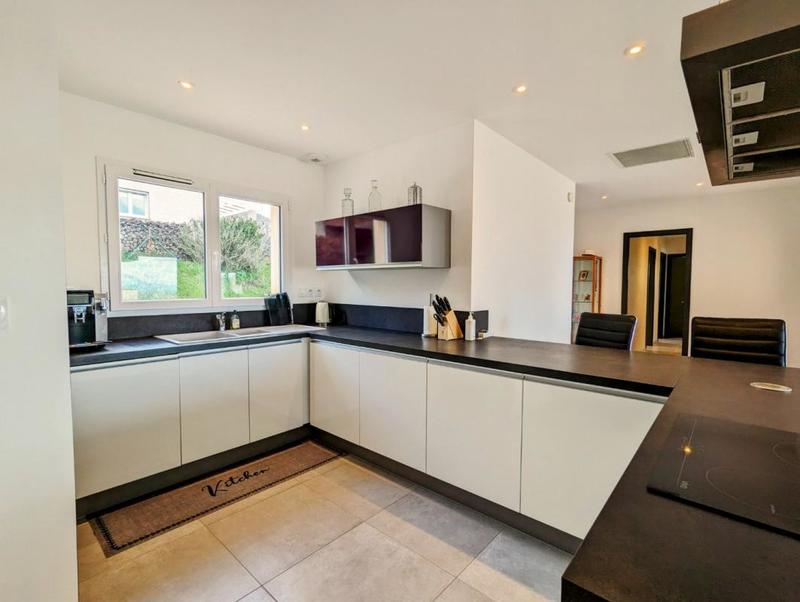 Villa - 162 m² - 5 pièces