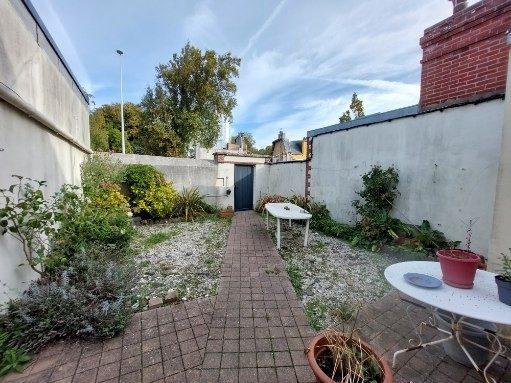 Appartement - 94 m² - 5 pièces