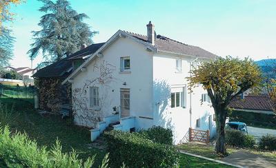 Maison - 350 m² - 14 pièces