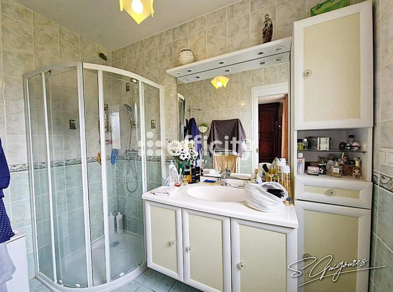 Pavillon - 165 m² - 6 pièces