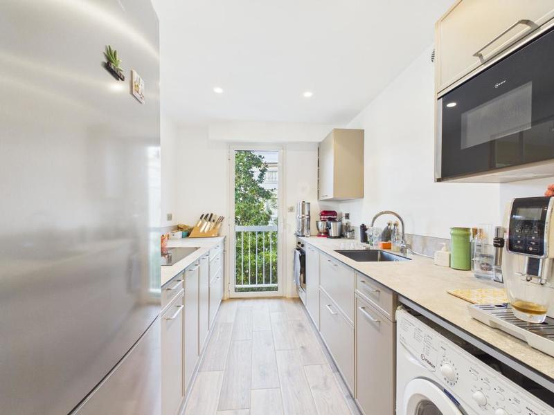 Appartement - 72 m² - 3 pièces