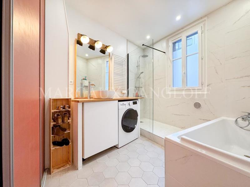 Appartement ancien - 70 m² - 3 pièces