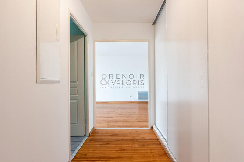 Appartement - 57 m² - 2 pièces