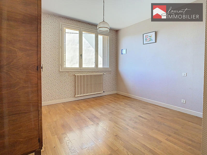 Maison - 159 m² - 6 pièces