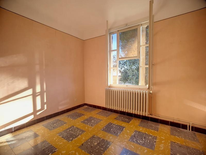 Maison traditionnelle - 100 m² - 5 pièces