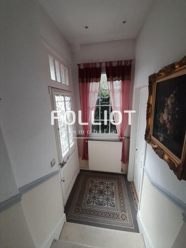 Propriété - 197 m² - 9 pièces