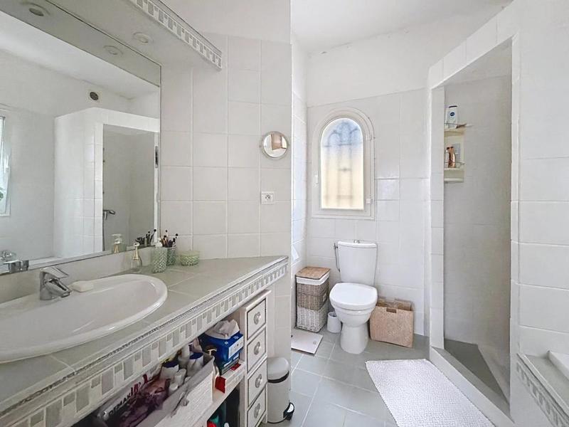 Villa - 171 m² - 6 pièces