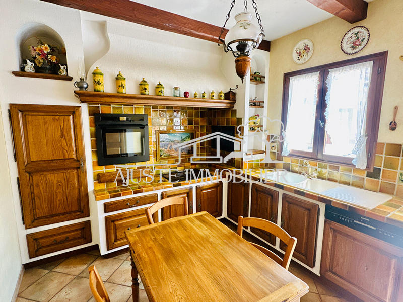 Maison - 145 m² - 5 pièces