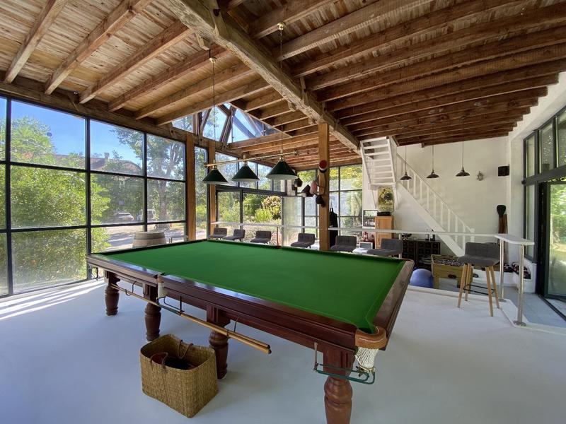 Maison - 524 m² - 15 pièces