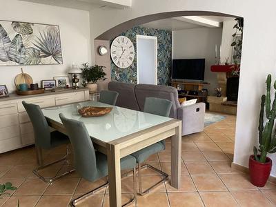 Maison de village - 138 m² - 4 pièces