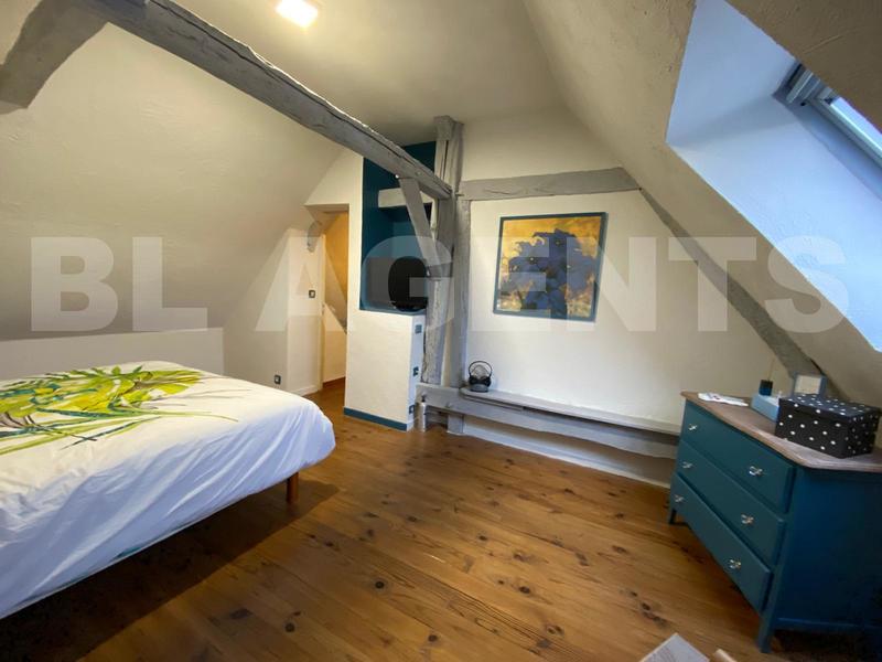 Maison traditionnelle - 138 m² - 6 pièces