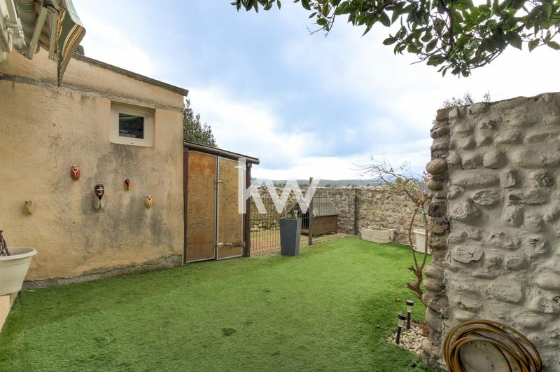 Maison de village - 105 m² - 4 pièces