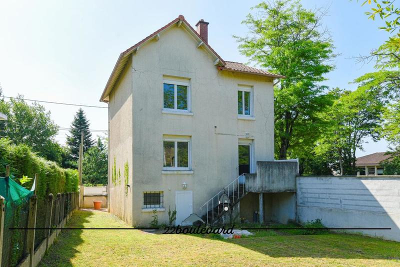 Maison - 101 m² - 5 pièces