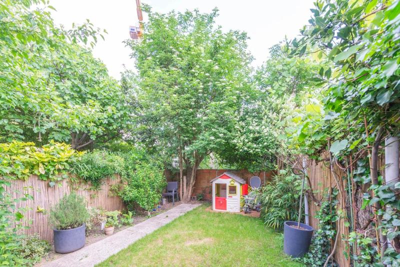 Appartement - 100 m² - 6 pièces