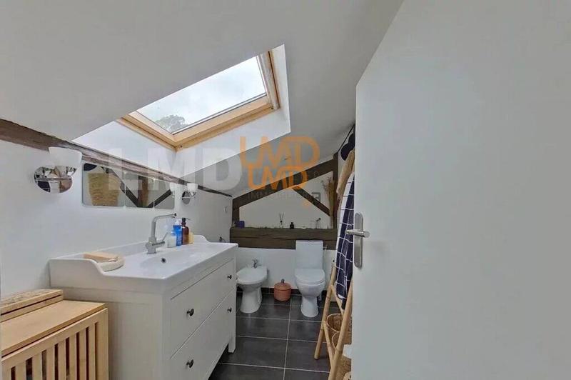 Longère - 205 m² - 9 pièces