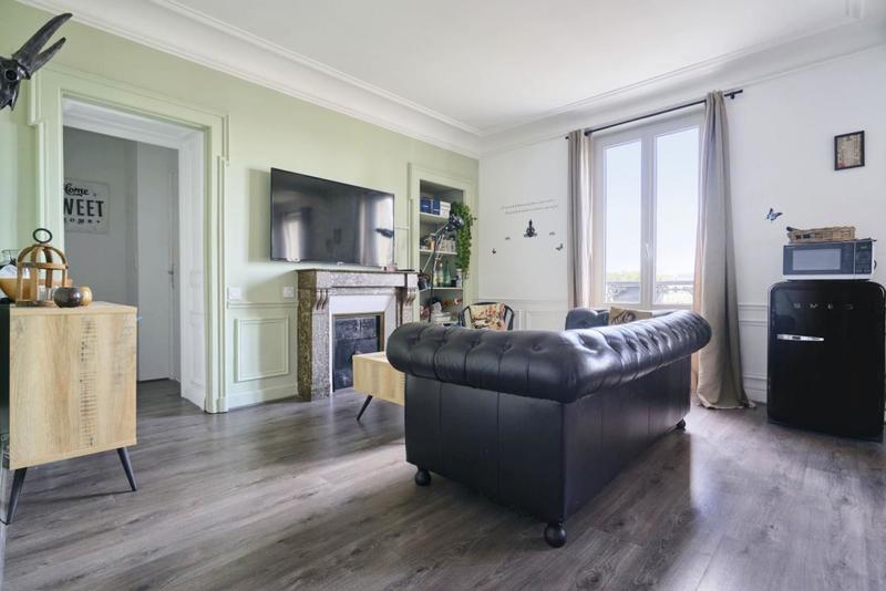 Appartement - 116 m² - 6 pièces